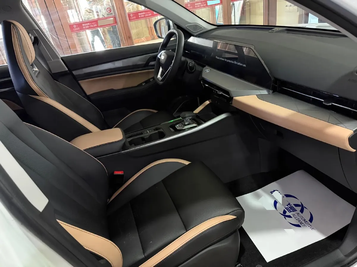 2024 Geely OkavangoPRO 1.5T 181HP L4 7DCT,autocango,china used car exporter,china ev exporter,chinese used car exporter,chinese used ev exporter