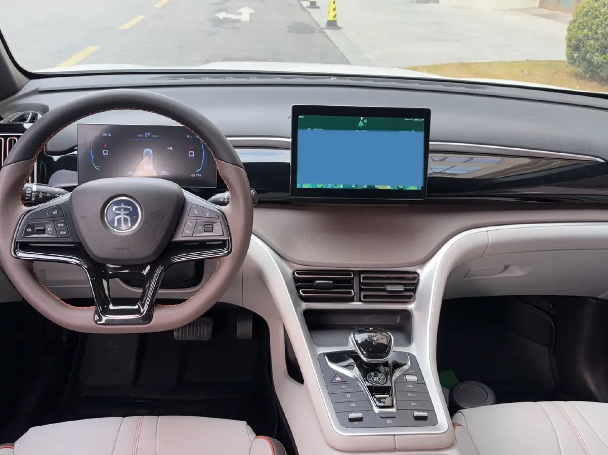 2022 Ruichi Auto EC35 BEV 82HP BEV 36.288KWH,autocango,china used car exporter,china ev exporter,chinese used car exporter,chinese used ev exporter