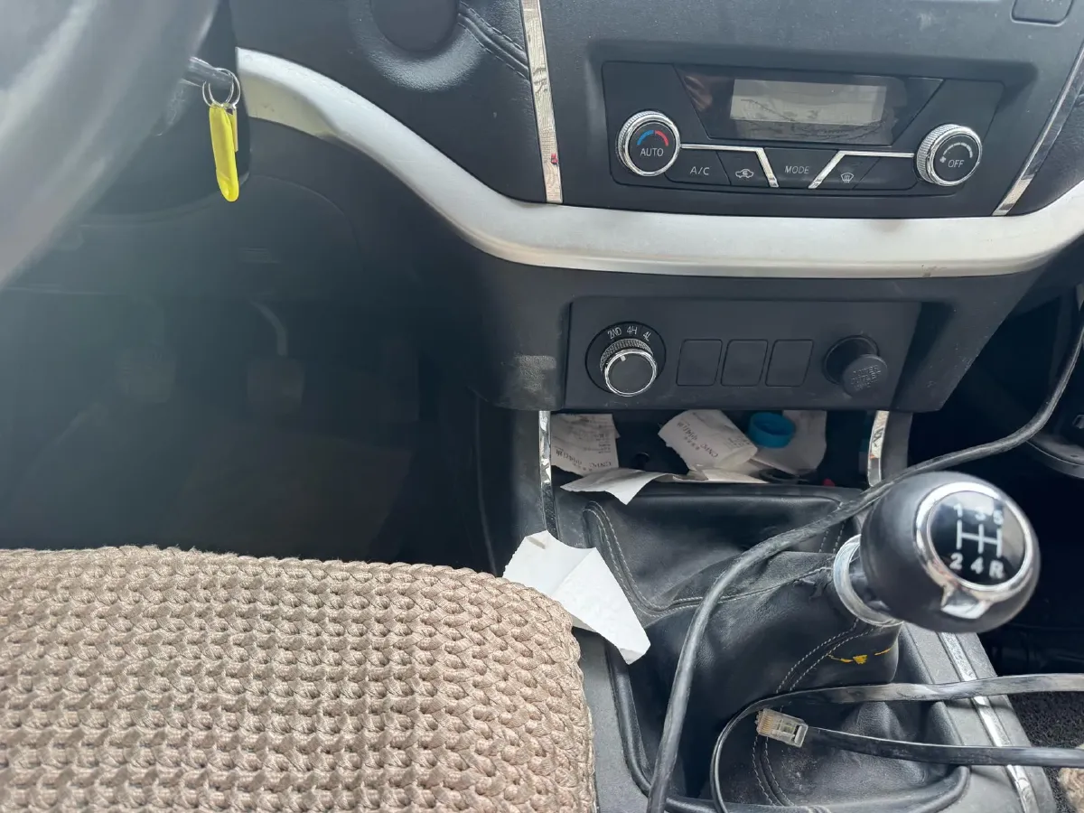 2020 Dongfeng RuiQi 6 2.4L 158HP L4 5MT,autocango,china used car exporter,china ev exporter,chinese used car exporter,chinese used ev exporter