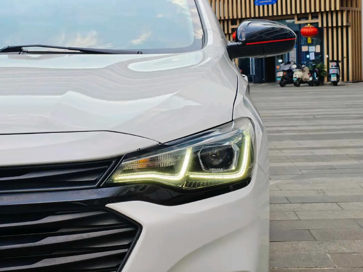 2020 Chevrolet Monza 1.0T 125HP L3 6DCT,autocango,china used car exporter,china ev exporter,chinese used car exporter,chinese used ev exporter