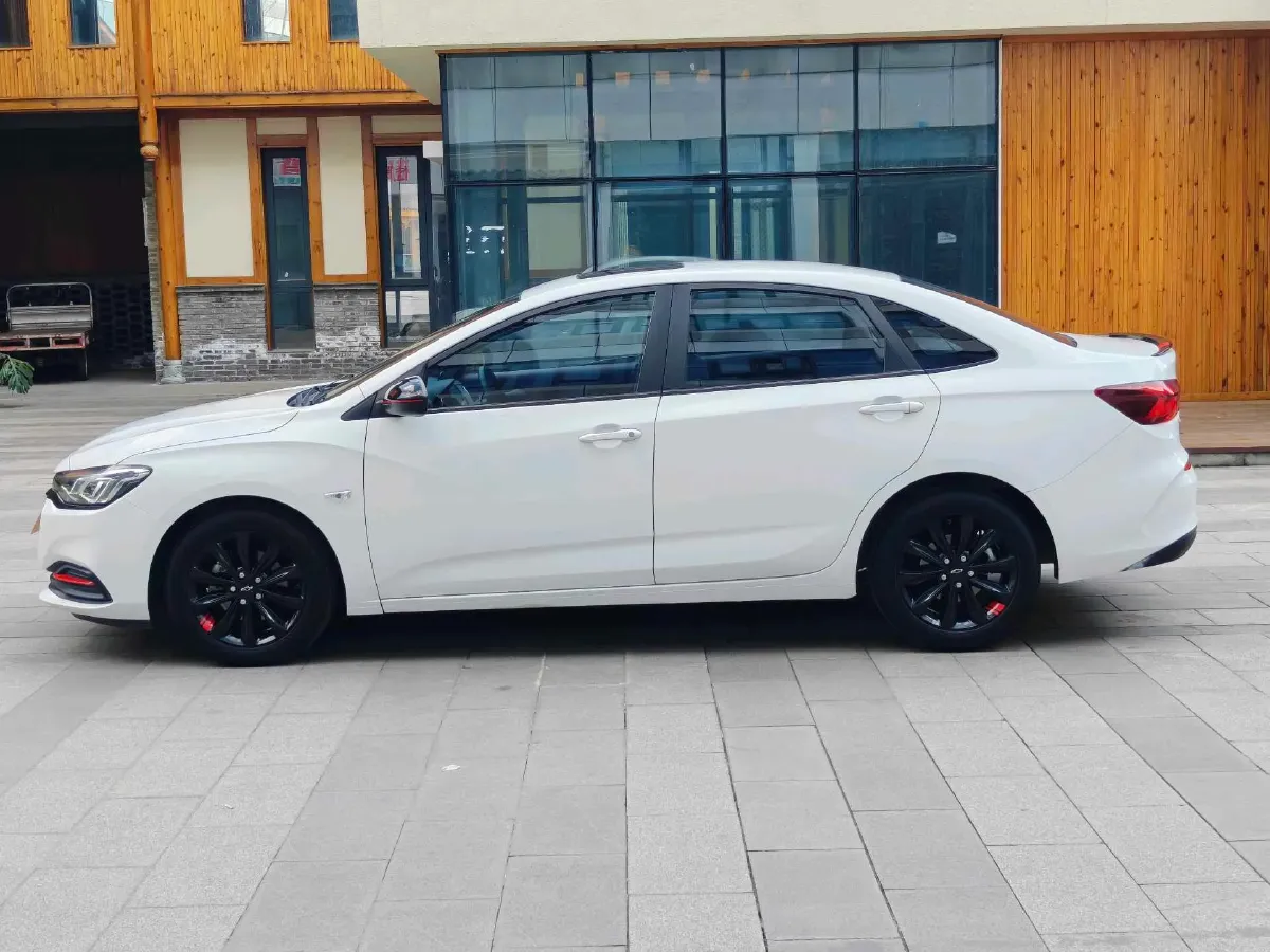 2020 Chevrolet Monza 1.0T 125HP L3 6DCT,autocango,china used car exporter,china ev exporter,chinese used car exporter,chinese used ev exporter