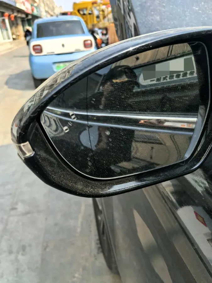 2022 HongQi HS5 2.0T 224HP L4 6AT,autocango,china used car exporter,china ev exporter,chinese used car exporter,chinese used ev exporter