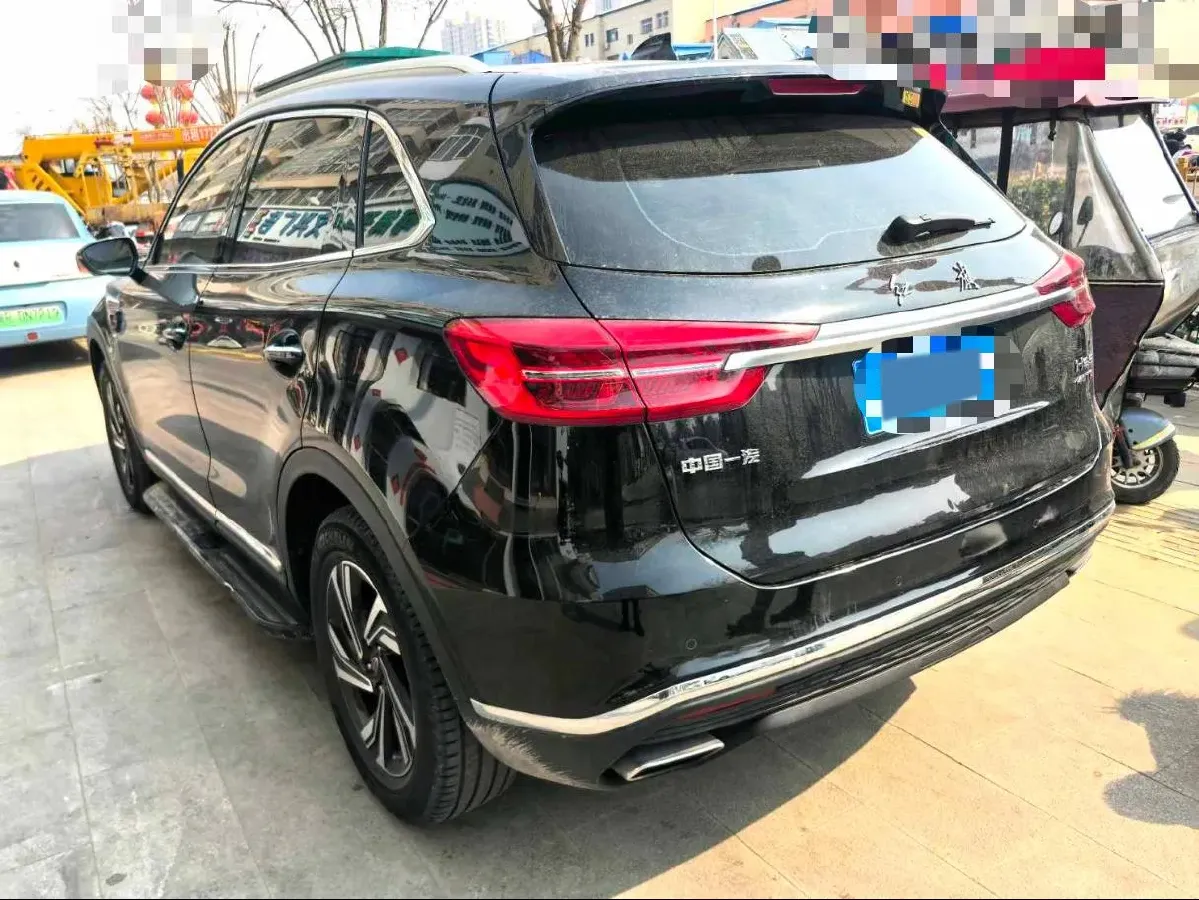2022 HongQi HS5 2.0T 224HP L4 6AT,autocango,china used car exporter,china ev exporter,chinese used car exporter,chinese used ev exporter