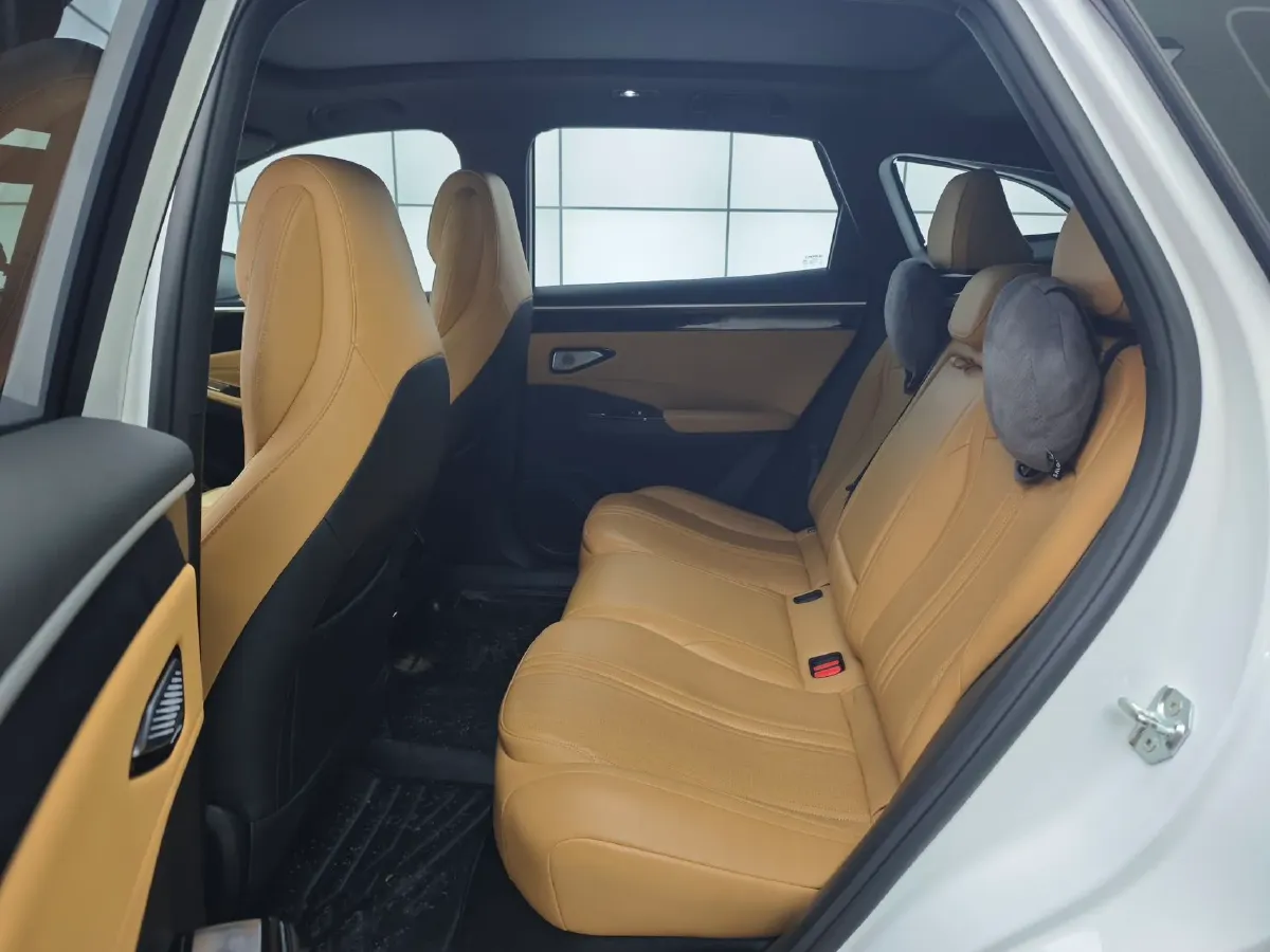 2023 Geely Galaxy L7 1.5T 163HP L4 3DHT PHEV 18.7KWH,autocango,china used car exporter,china ev exporter,chinese used car exporter,chinese used ev exporter