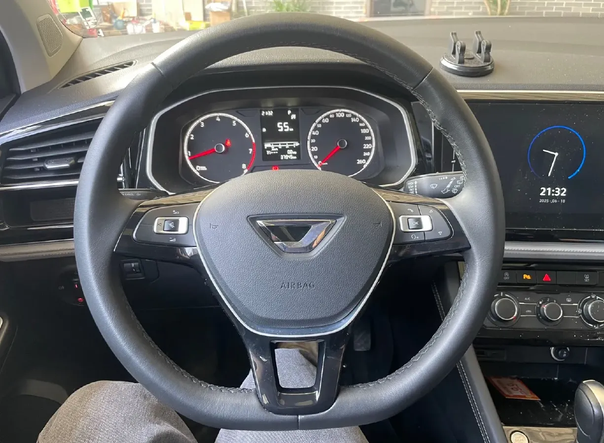 2023 Jetta VS5 1.4T 150HP L4 6AT,autocango,china used car exporter,china ev exporter,chinese used car exporter,chinese used ev exporter