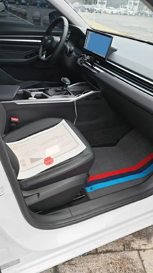 2026 Geely Emgrand 1.5L 120HP L4 CVT,autocango,china used car exporter,china ev exporter,chinese used car exporter,chinese used ev exporter