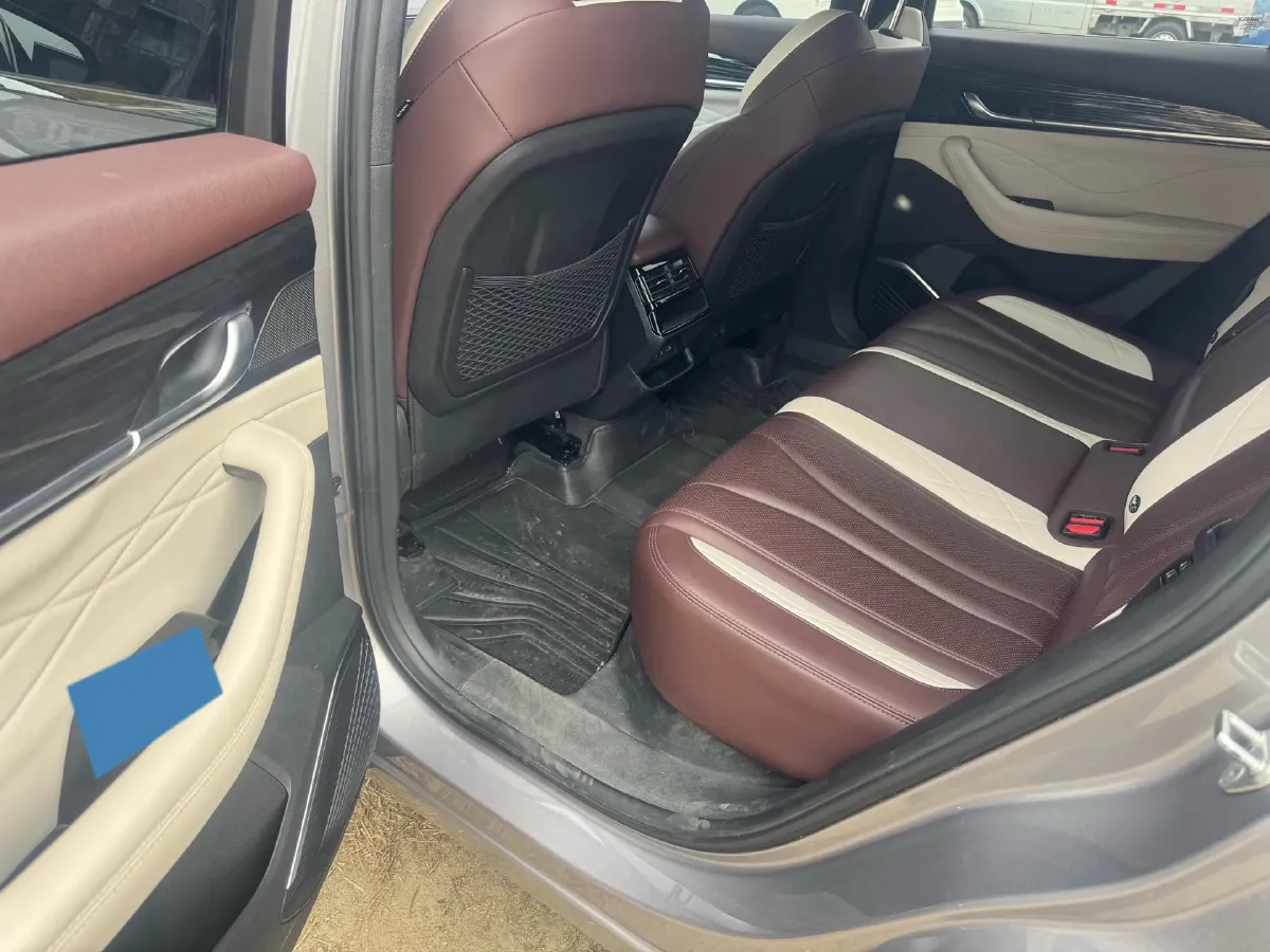 2021 Geely Monjaro 2.0T 218HP L4 7DCT,autocango,china used car exporter,china ev exporter,chinese used car exporter,chinese used ev exporter