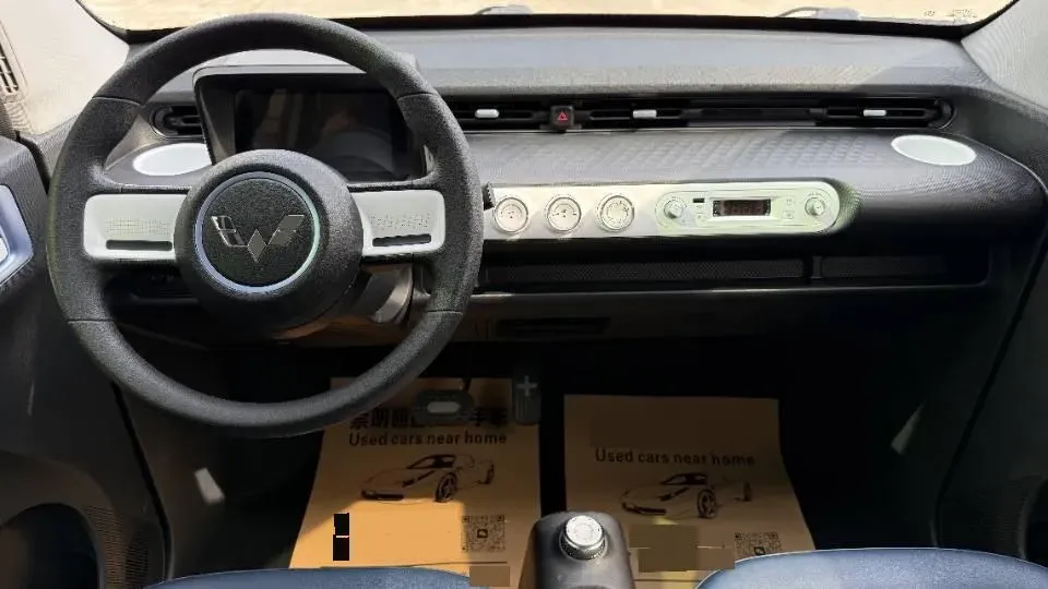 2022 WuLing HongGuang MINI EV BEV 17.3KWH,autocango,china used car exporter,china ev exporter,chinese used car exporter,chinese used ev exporter