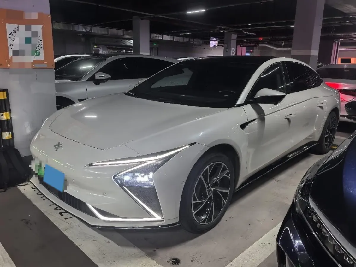 2022 IM L7 BEV 90KWH,autocango,china used car exporter,china ev exporter,chinese used car exporter,chinese used ev exporter