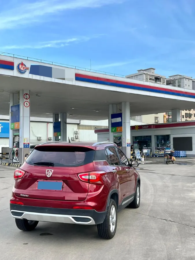 2017 BaoJun 510 1.5L 112HP L4 6MT,autocango,china used car exporter,china ev exporter,chinese used car exporter,chinese used ev exporter