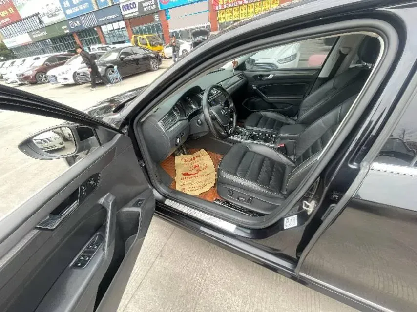 2016 Volkswagen Passat 1.8T 180HP L4 7DCT,autocango,china used car exporter,china ev exporter,chinese used car exporter,chinese used ev exporter