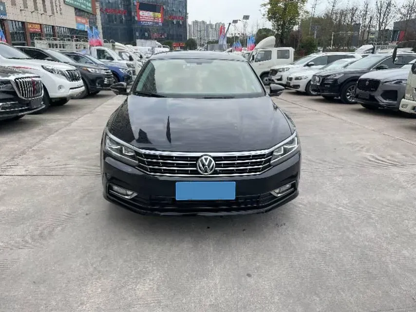 2016 Volkswagen Passat 1.8T 180HP L4 7DCT,autocango,china used car exporter,china ev exporter,chinese used car exporter,chinese used ev exporter