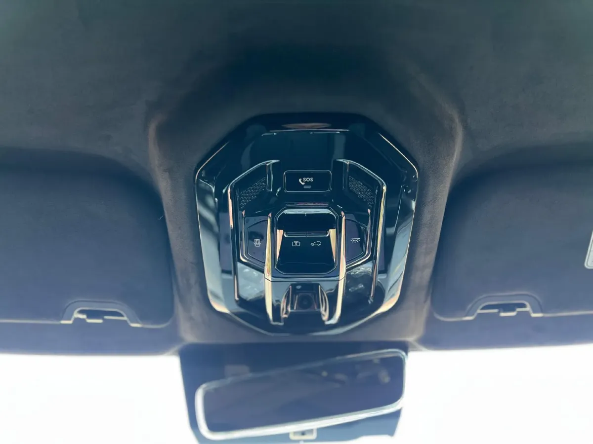 2023 Jetour Traveller 2.0T 254HP L4 7DCT,autocango,china used car exporter,china ev exporter,chinese used car exporter,chinese used ev exporter