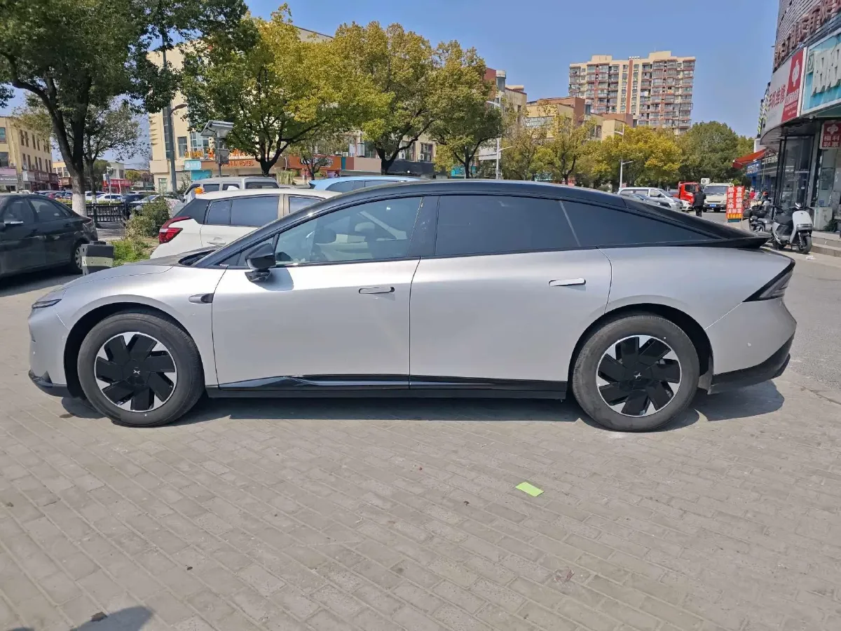 2024 Xpeng P7+ BEV 60.7KWH,autocango,china used car exporter,china ev exporter,chinese used car exporter,chinese used ev exporter