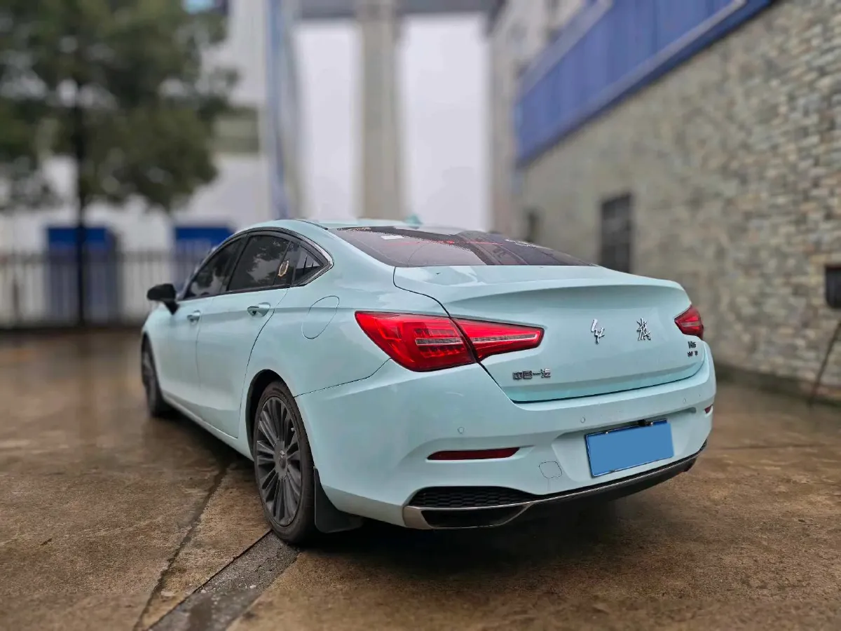 2019 HongQi H5 1.8T 180HP L4 6AT,autocango,china used car exporter,china ev exporter,chinese used car exporter,chinese used ev exporter