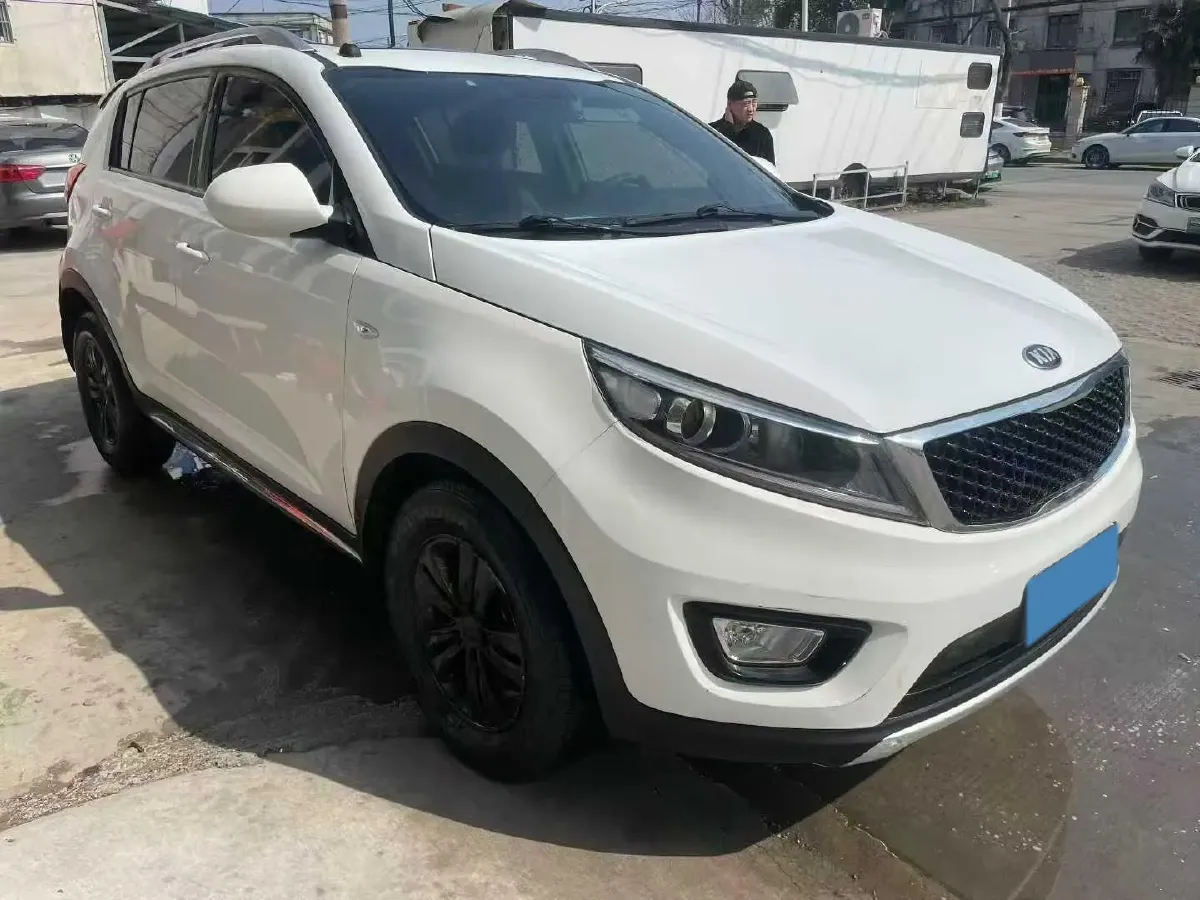 2016 Kia Sportage R 2.0L 165HP L4 6AT,autocango,china used car exporter,china ev exporter,chinese used car exporter,chinese used ev exporter