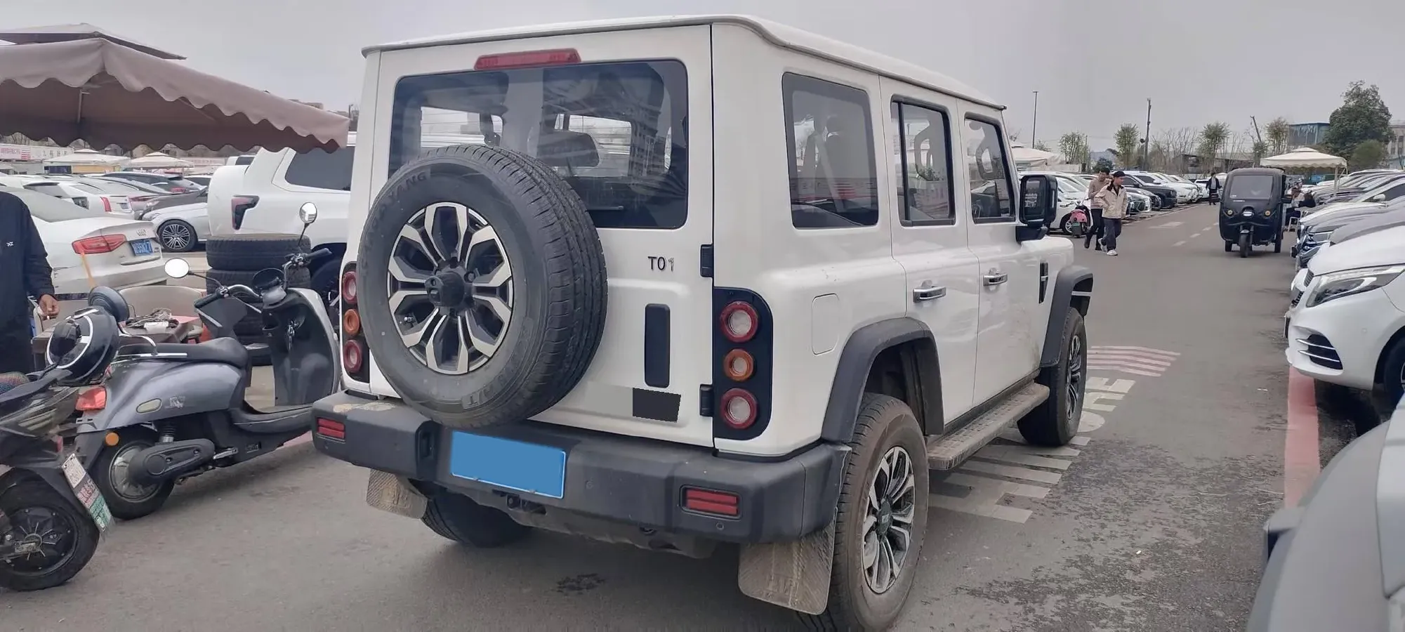 2025 212 212 T01 2.0T 170HP L4 8AT,autocango,china used car exporter,china ev exporter,chinese used car exporter,chinese used ev exporter