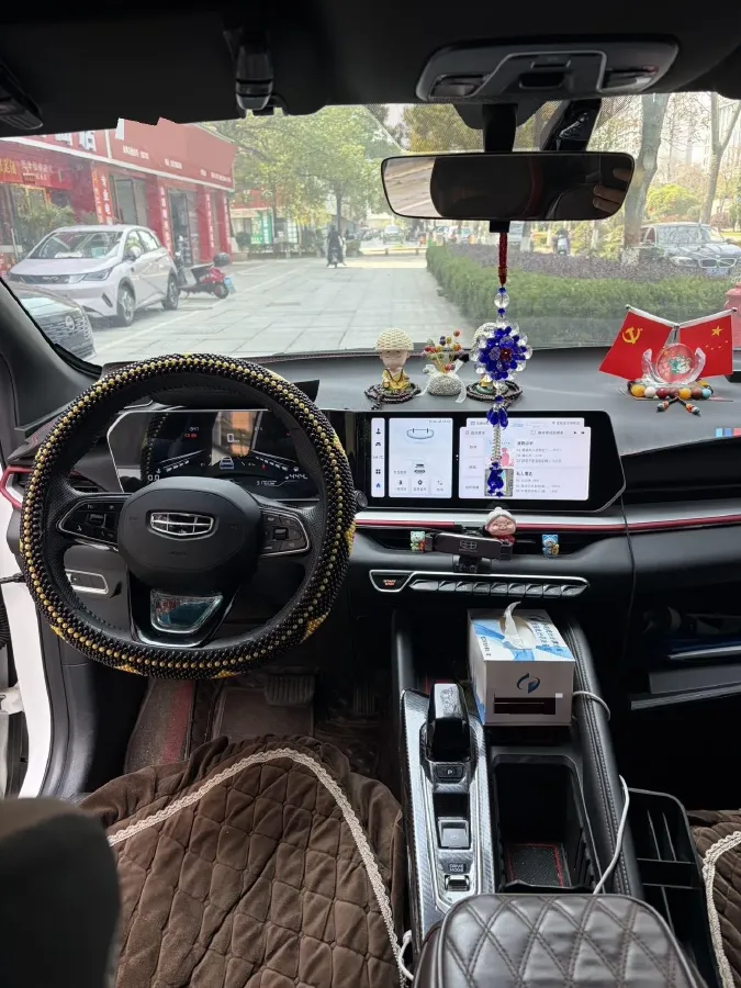 2022 Geely Coolray 1.5T 181HP L4 7DCT,autocango,china used car exporter,china ev exporter,chinese used car exporter,chinese used ev exporter