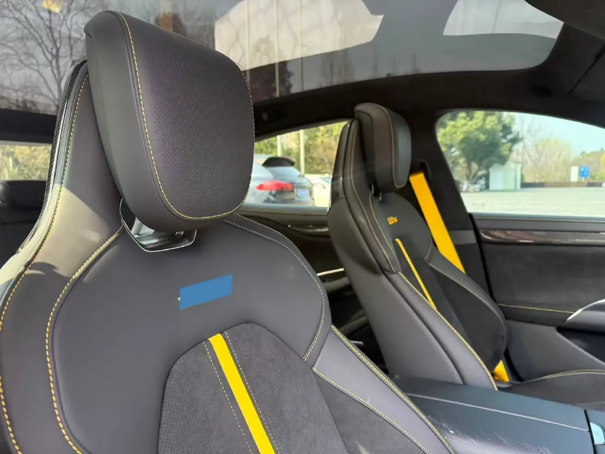 2025 MI SU7 Ultra BEV 93.7KWH,autocango,china used car exporter,china ev exporter,chinese used car exporter,chinese used ev exporter