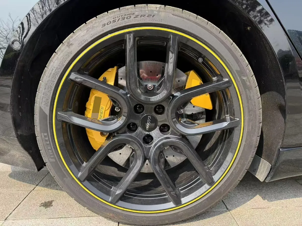 2025 MI SU7 Ultra BEV 93.7KWH,autocango,china used car exporter,china ev exporter,chinese used car exporter,chinese used ev exporter