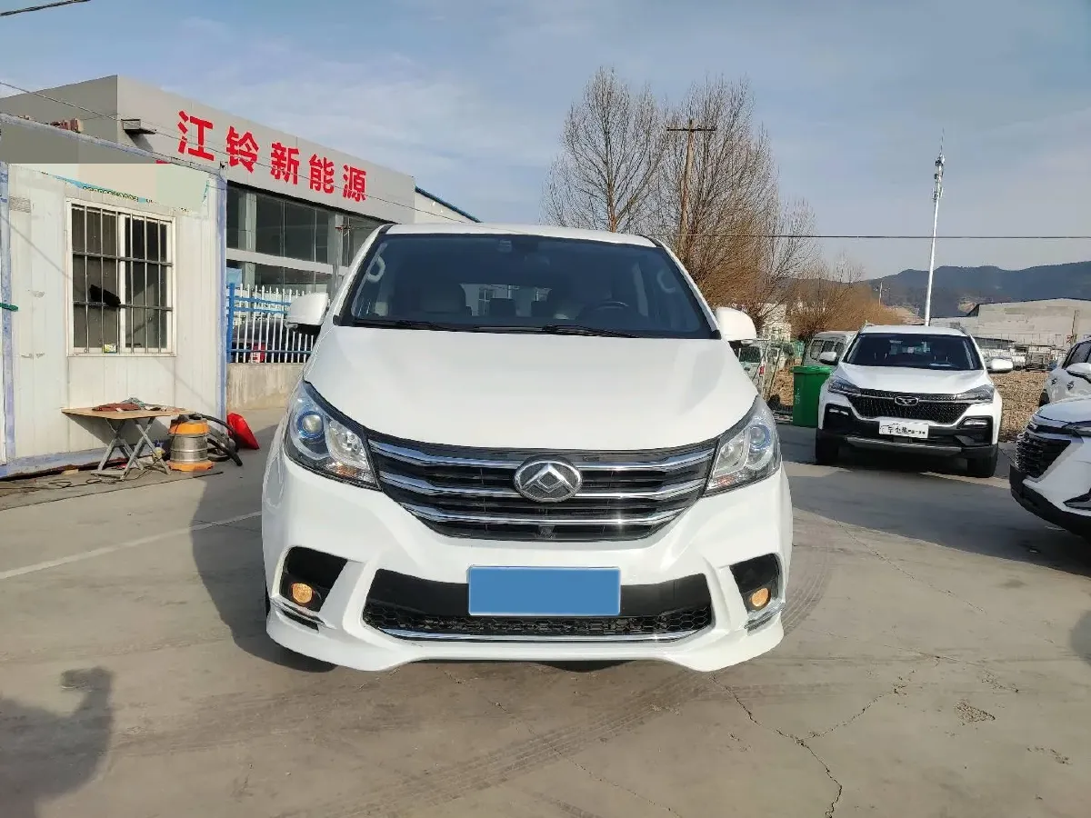 2022 MAXUS G10 2.0T 224HP L4 8AT,autocango,china used car exporter,china ev exporter,chinese used car exporter,chinese used ev exporter