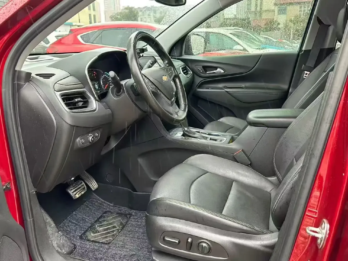 2018 Chevrolet Equinox 2.0T 260HP L4 9AT,autocango,china used car exporter,china ev exporter,chinese used car exporter,chinese used ev exporter