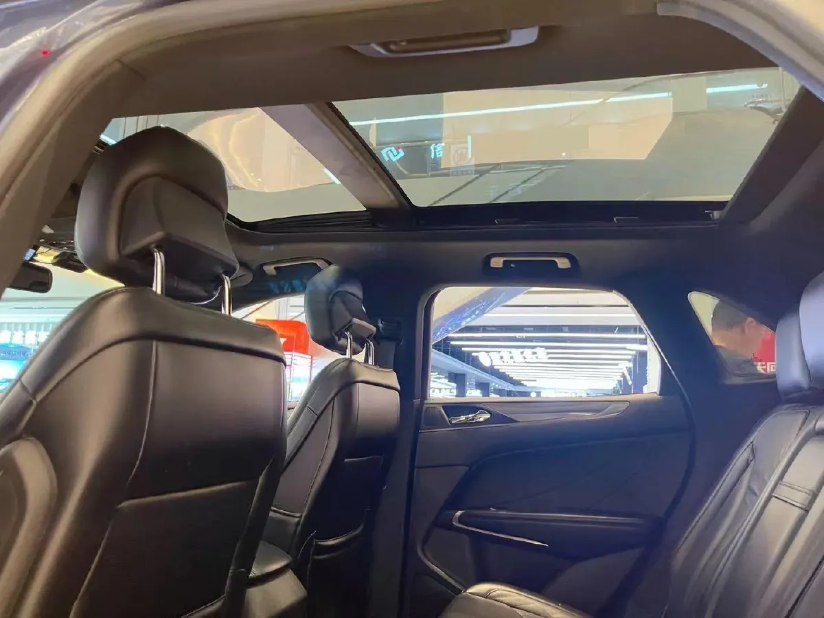 2018 Lincoln MKC 2.0T 203HP L4 6AT,autocango,china used car exporter,china ev exporter,chinese used car exporter,chinese used ev exporter