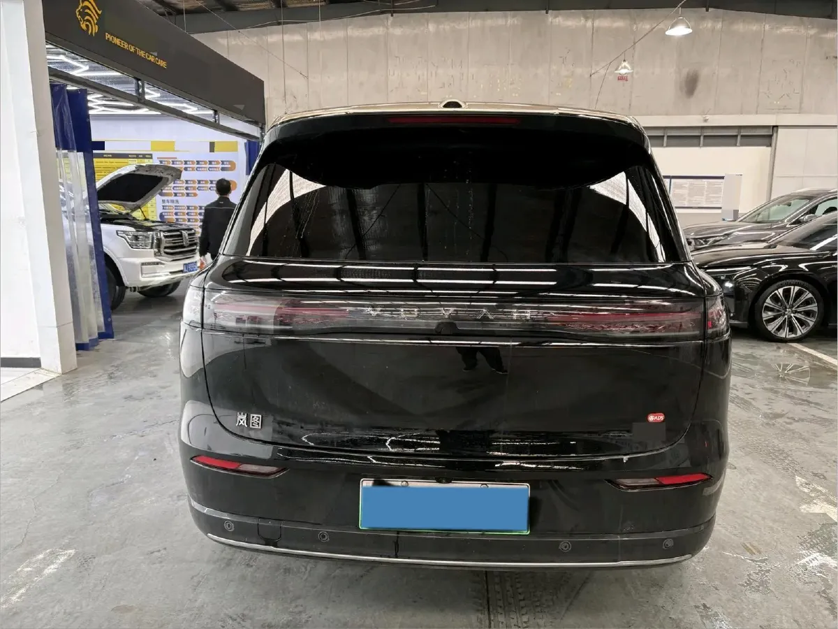 2026 Voyah 9L 1.5T 150HP L4 PHEV,autocango,china used car exporter,china ev exporter,chinese used car exporter,chinese used ev exporter