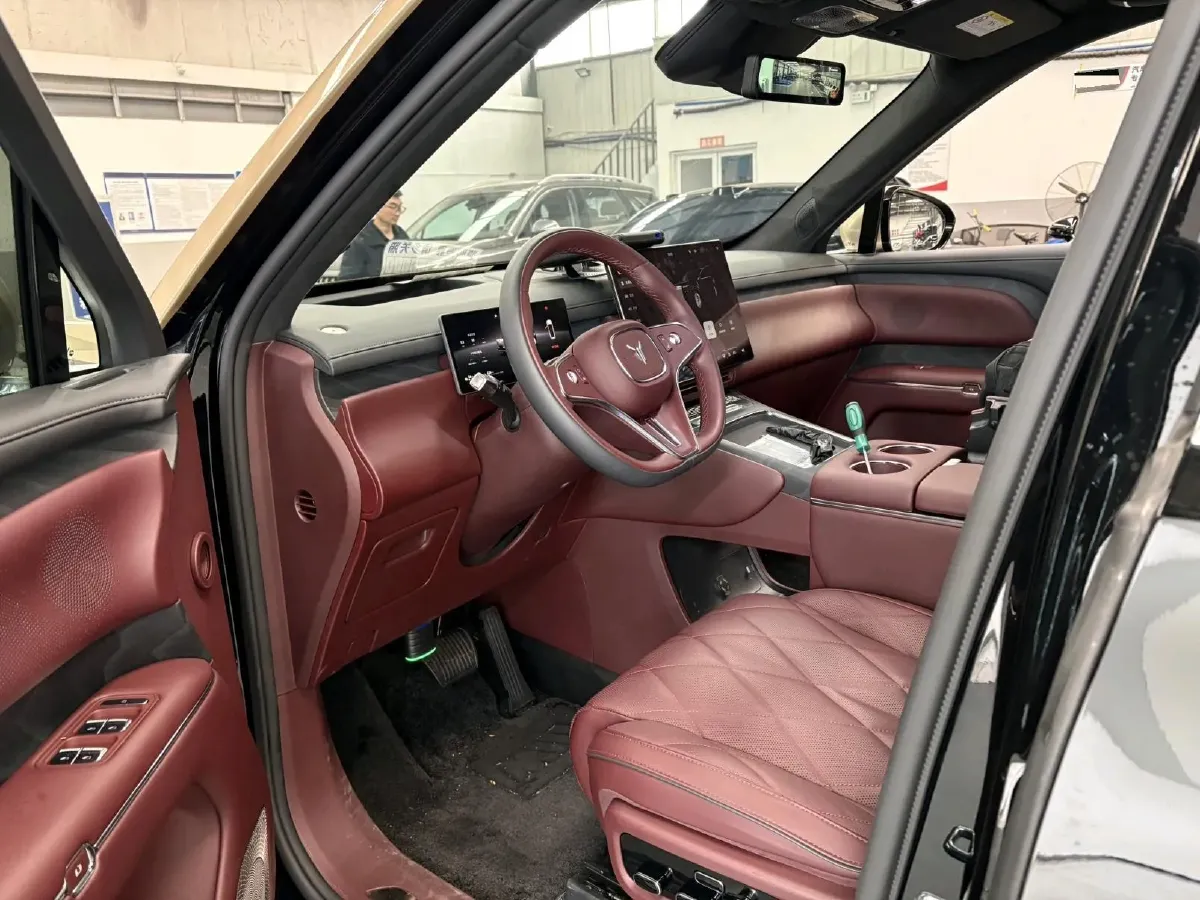 2026 Voyah 9L 1.5T 150HP L4 PHEV,autocango,china used car exporter,china ev exporter,chinese used car exporter,chinese used ev exporter