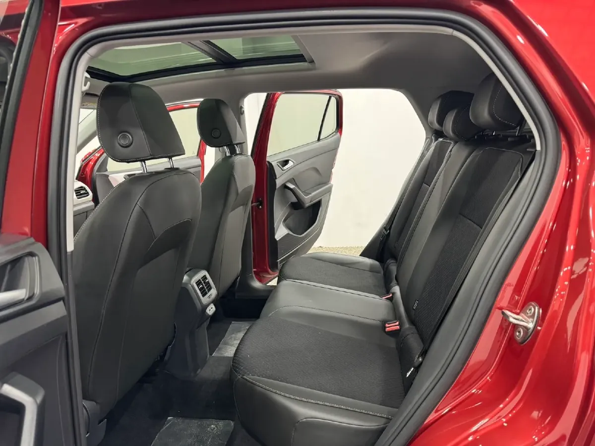 2021 Volkswagen Tacqua 1.5L 113HP L4 6AT,autocango,china used car exporter,china ev exporter,chinese used car exporter,chinese used ev exporter