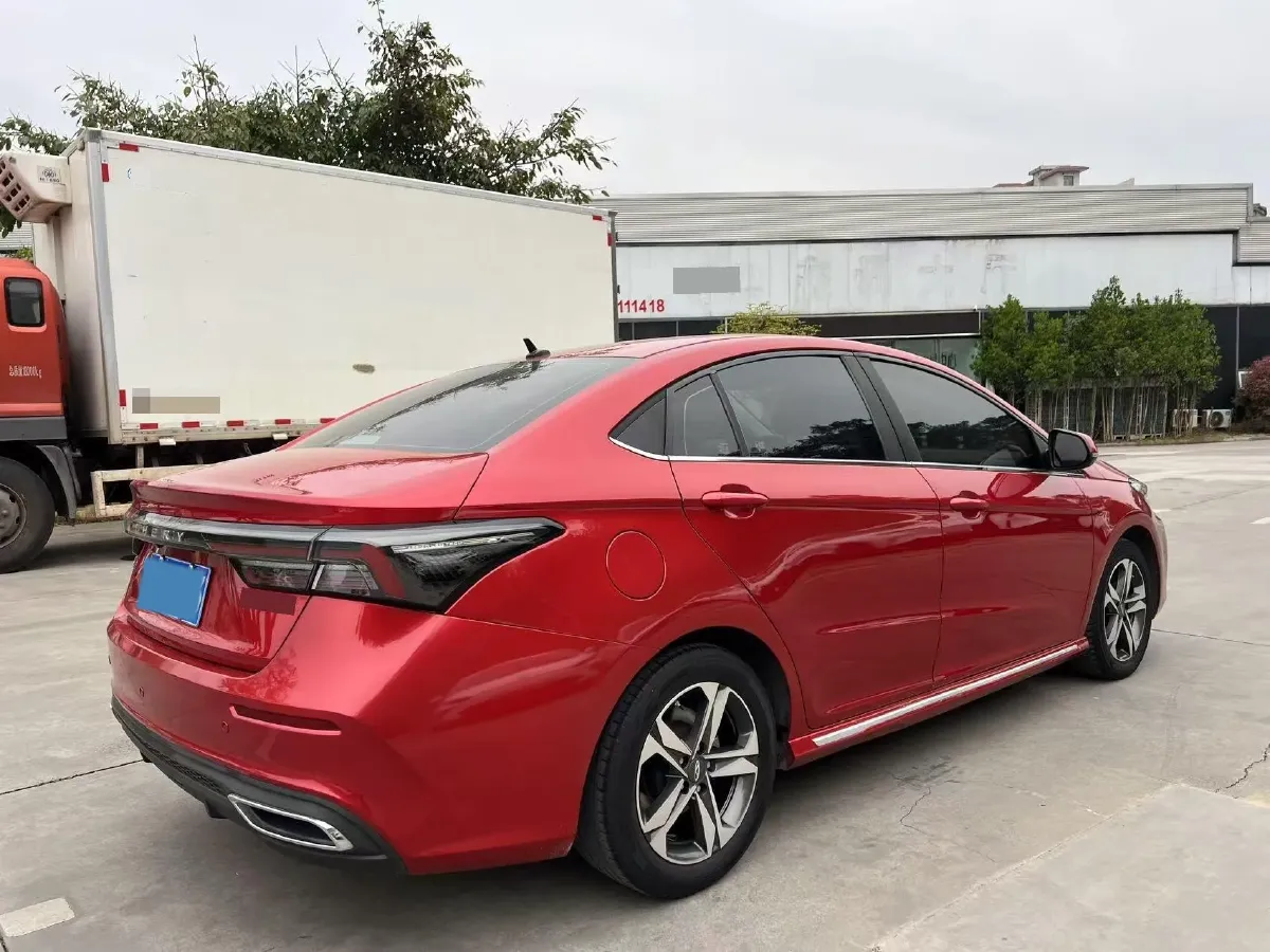 2021 Chery Arrizo 5 Plus 1.5L 116HP L4 5MT,autocango,china used car exporter,china ev exporter,chinese used car exporter,chinese used ev exporter