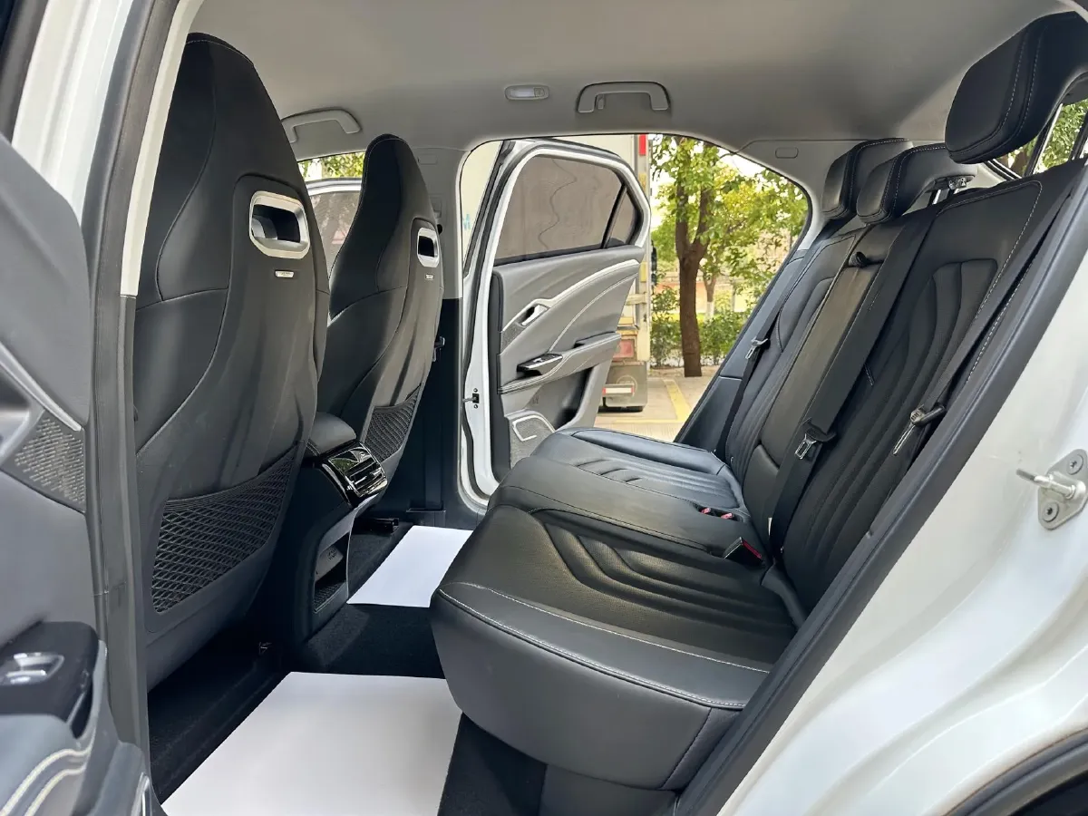 2022 GAC Trumpchi GS3 1.5T 169HP L4 6AT,autocango,china used car exporter,china ev exporter,chinese used car exporter,chinese used ev exporter