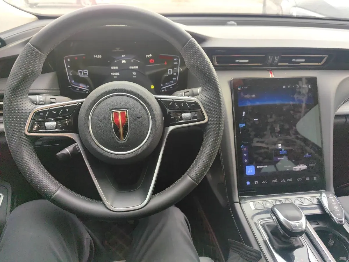 2024 HongQi H5 1.5T 169HP L4 7DCT,autocango,china used car exporter,china ev exporter,chinese used car exporter,chinese used ev exporter