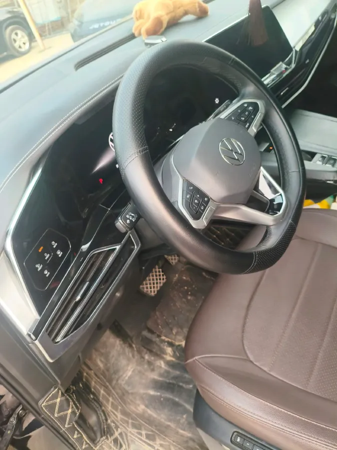 2022 Volkswagen Talagon 2.0T 220HP L4 7DCT,autocango,china used car exporter,china ev exporter,chinese used car exporter,chinese used ev exporter