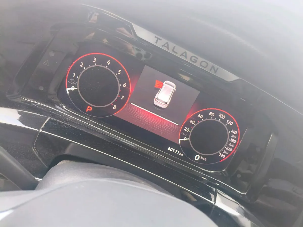 2022 Volkswagen Talagon 2.0T 220HP L4 7DCT,autocango,china used car exporter,china ev exporter,chinese used car exporter,chinese used ev exporter