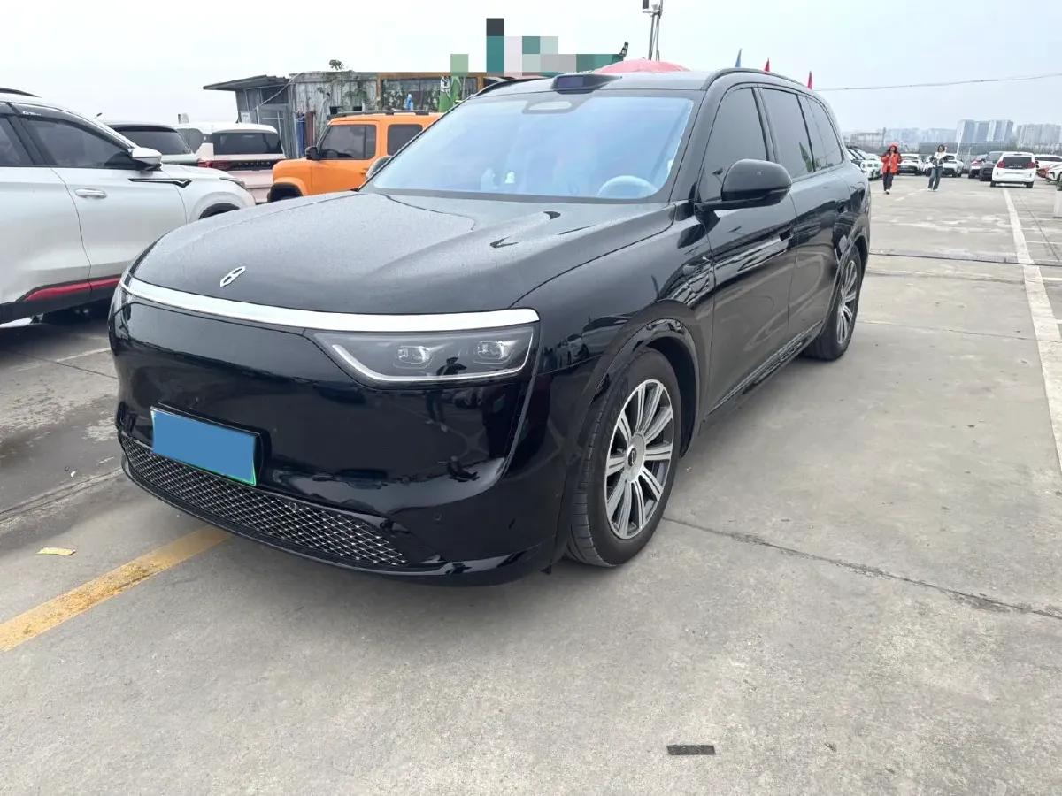 2025 AITO AITO M8 BEV,autocango,china used car exporter,china ev exporter,chinese used car exporter,chinese used ev exporter