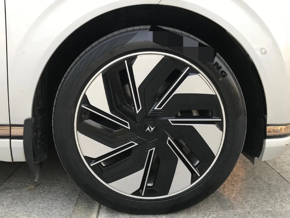 2024 DongFeng eπ eπ008 1.5T 147HP L4 REEV 34.32KWH,autocango,china used car exporter,china ev exporter,chinese used car exporter,chinese used ev exporter