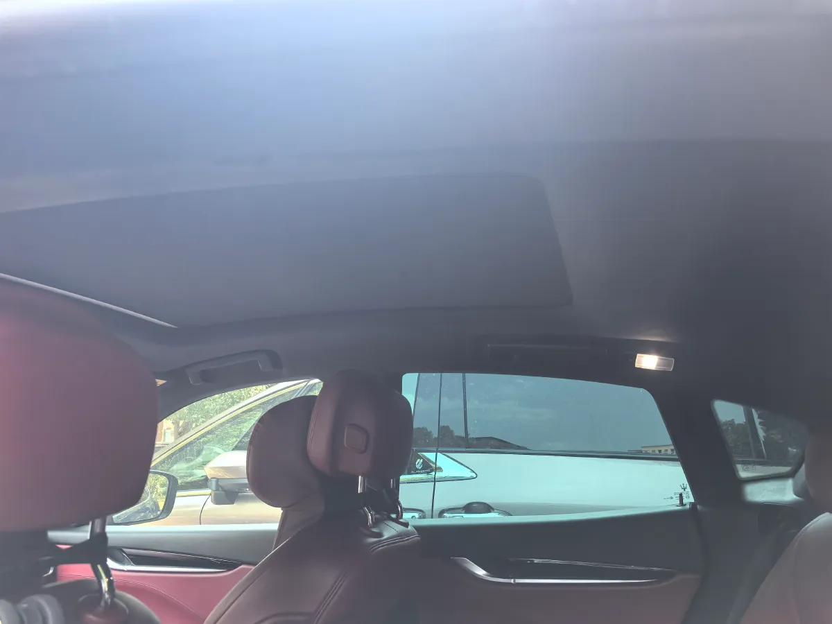 2018 Maserati Levante 3.0T 350HP V6 8AT,autocango,china used car exporter,china ev exporter,chinese used car exporter,chinese used ev exporter