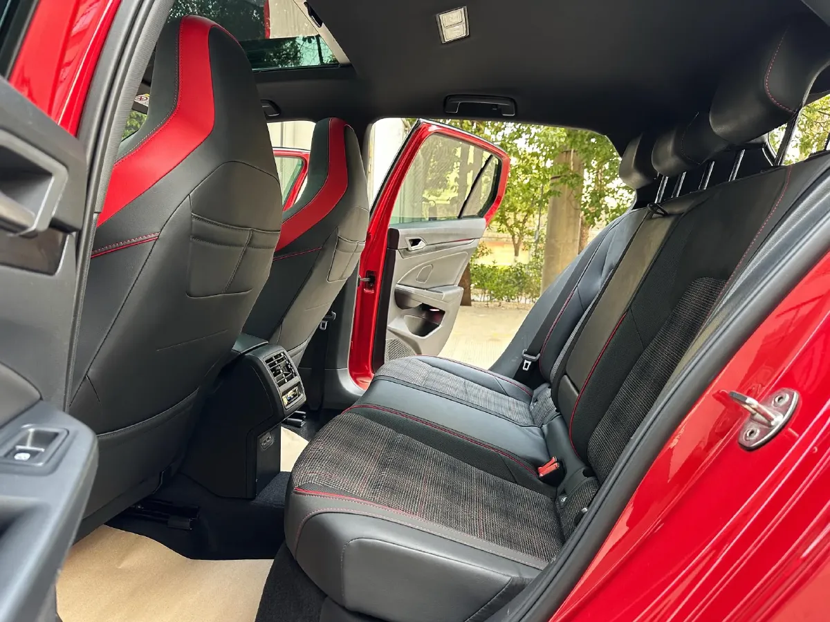 2021 Honda CR-V 1.5T 193HP L4 CVT,autocango,china used car exporter,china ev exporter,chinese used car exporter,chinese used ev exporter