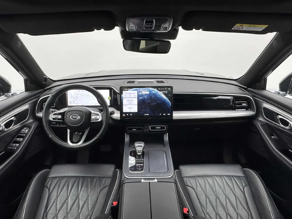 2024 GAC Trumpchi GS8 2.0T 252HP L4 8AT,autocango,china used car exporter,china ev exporter,chinese used car exporter,chinese used ev exporter