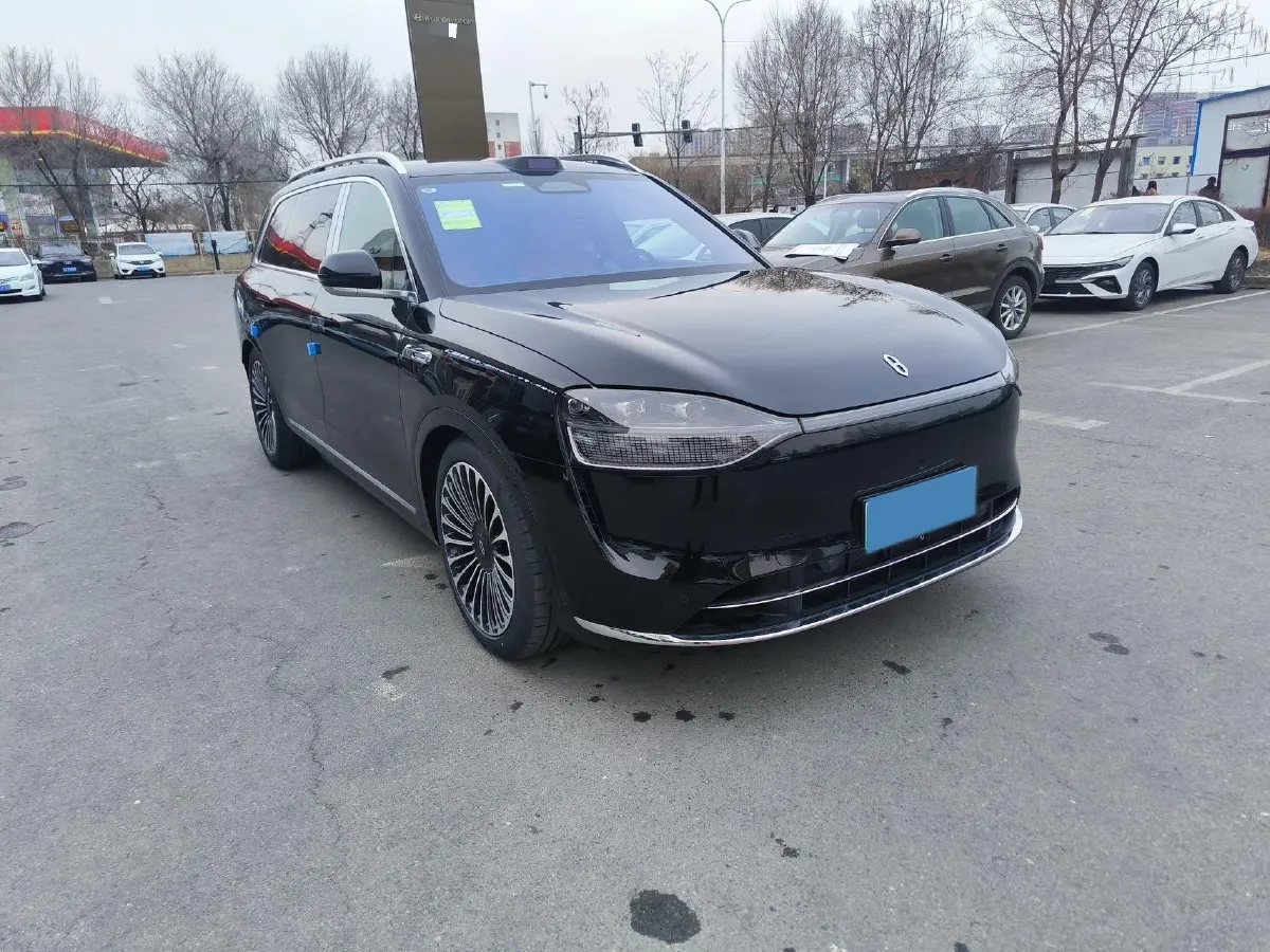 2025 AITO AITO M9 REEV 160HP REEV 52KWH,autocango,china used car exporter,china ev exporter,chinese used car exporter,chinese used ev exporter