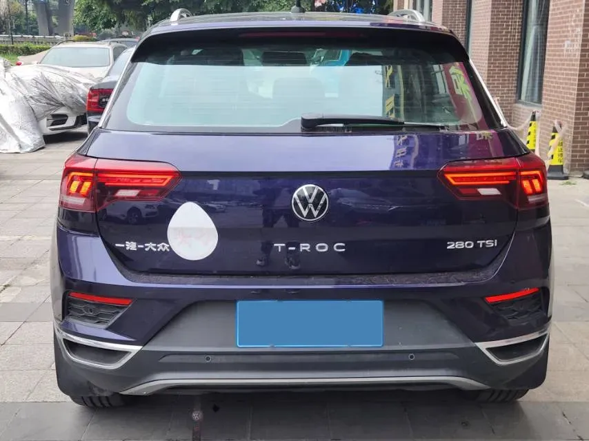 2021 Volkswagen T-Roc 1.4T 150HP L4 7DCT,autocango,china used car exporter,china ev exporter,chinese used car exporter,chinese used ev exporter