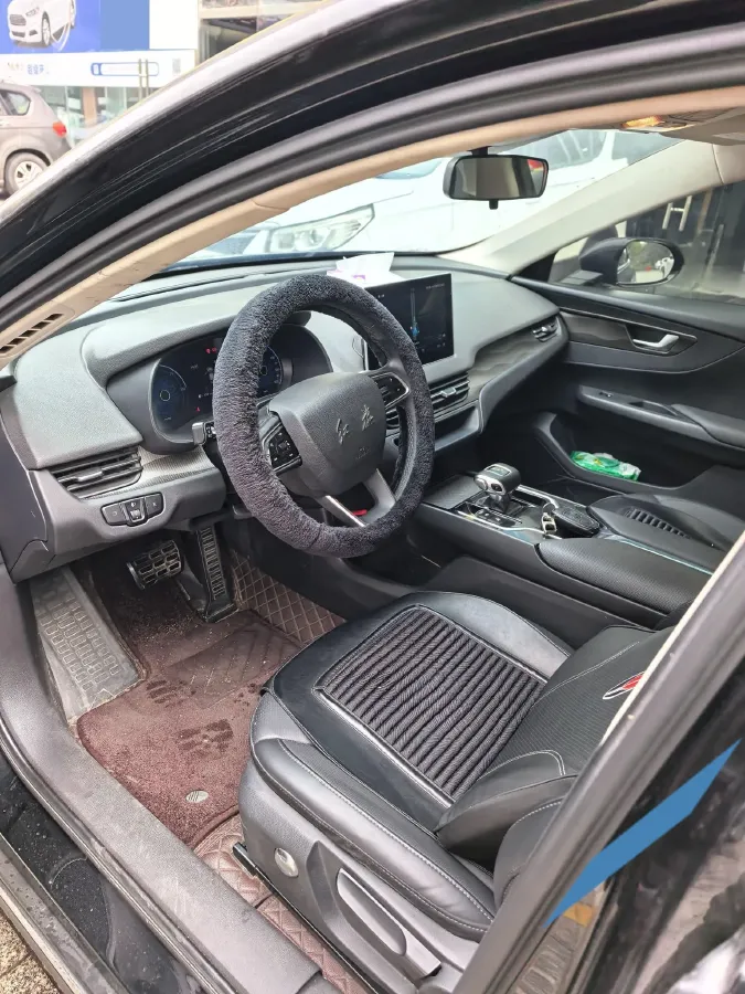 2022 HongQi E-QM5 BEV 54KWH,autocango,china used car exporter,china ev exporter,chinese used car exporter,chinese used ev exporter