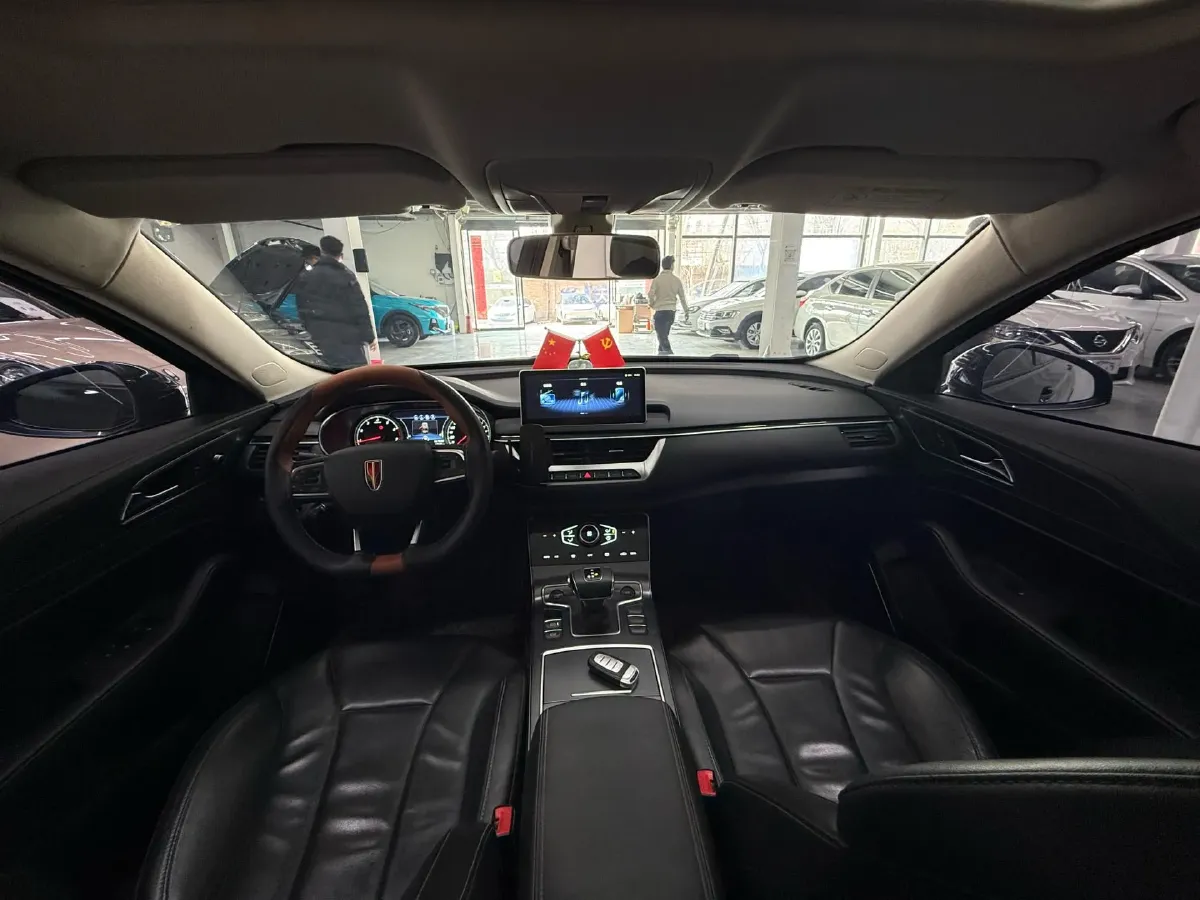 2020 HongQi H5 1.5T 169HP L4 7DCT,autocango,china used car exporter,china ev exporter,chinese used car exporter,chinese used ev exporter