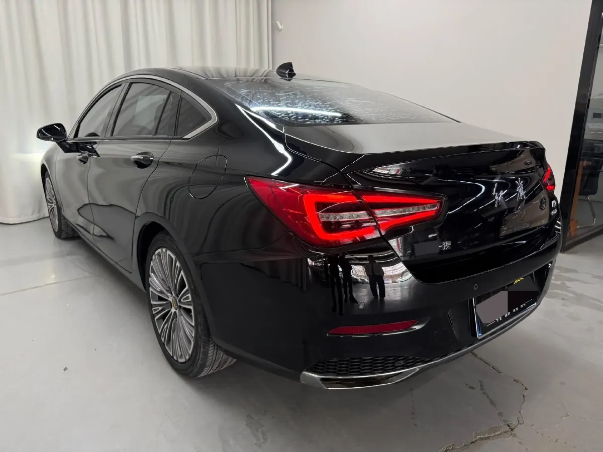 2020 HongQi H5 1.5T 169HP L4 7DCT,autocango,china used car exporter,china ev exporter,chinese used car exporter,chinese used ev exporter