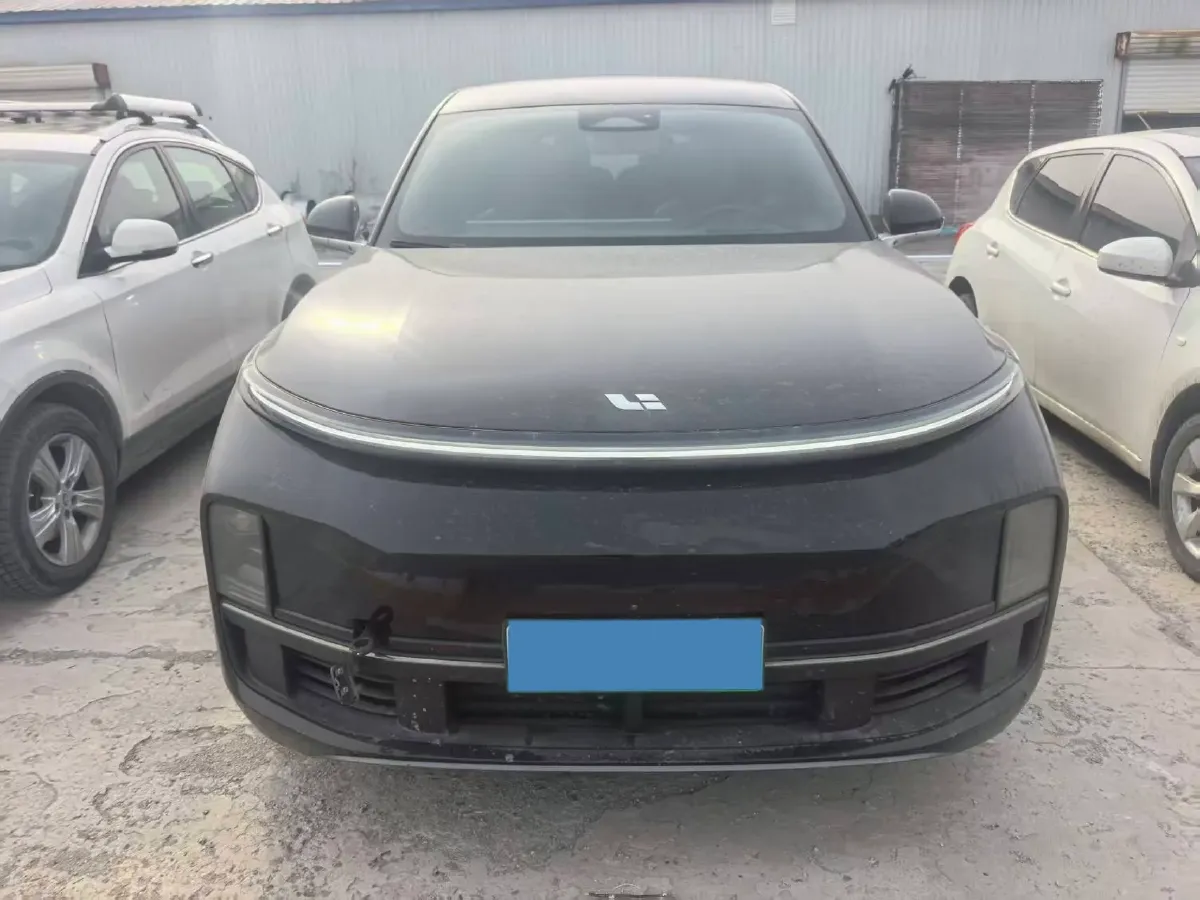 2023 Li L7 Range Extended 154HP REEV 40.9KWH,autocango,china used car exporter,china ev exporter,chinese used car exporter,chinese used ev exporter