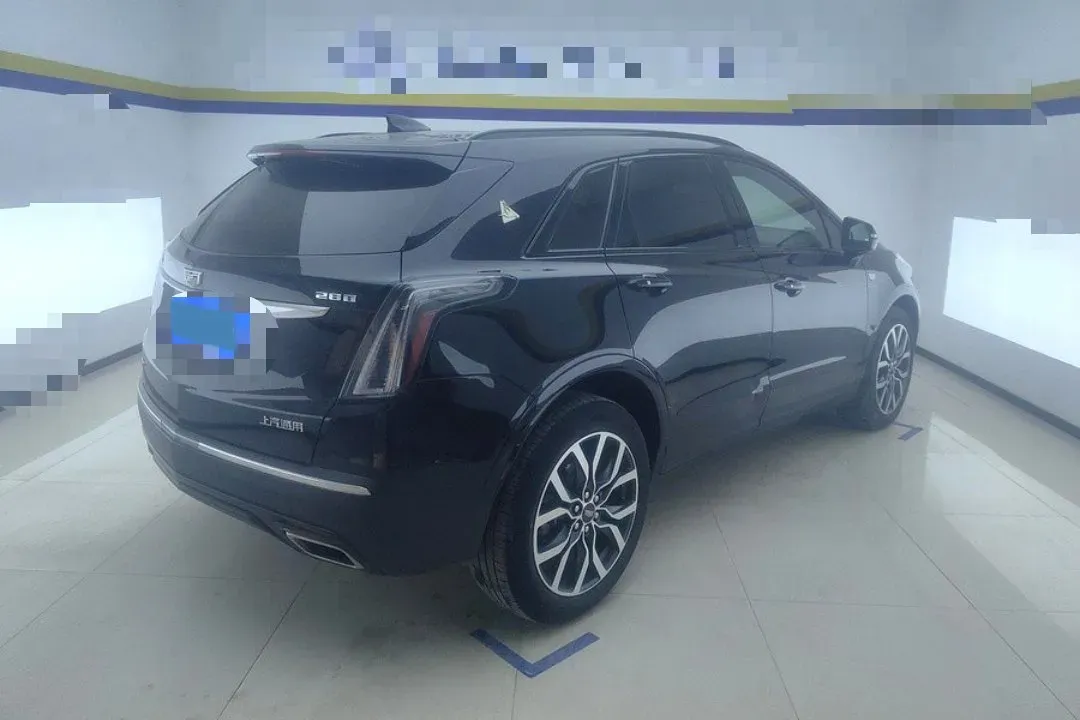 2022 Cadillac XT5 2.0T 237HP L4 9AT,autocango,china used car exporter,china ev exporter,chinese used car exporter,chinese used ev exporter