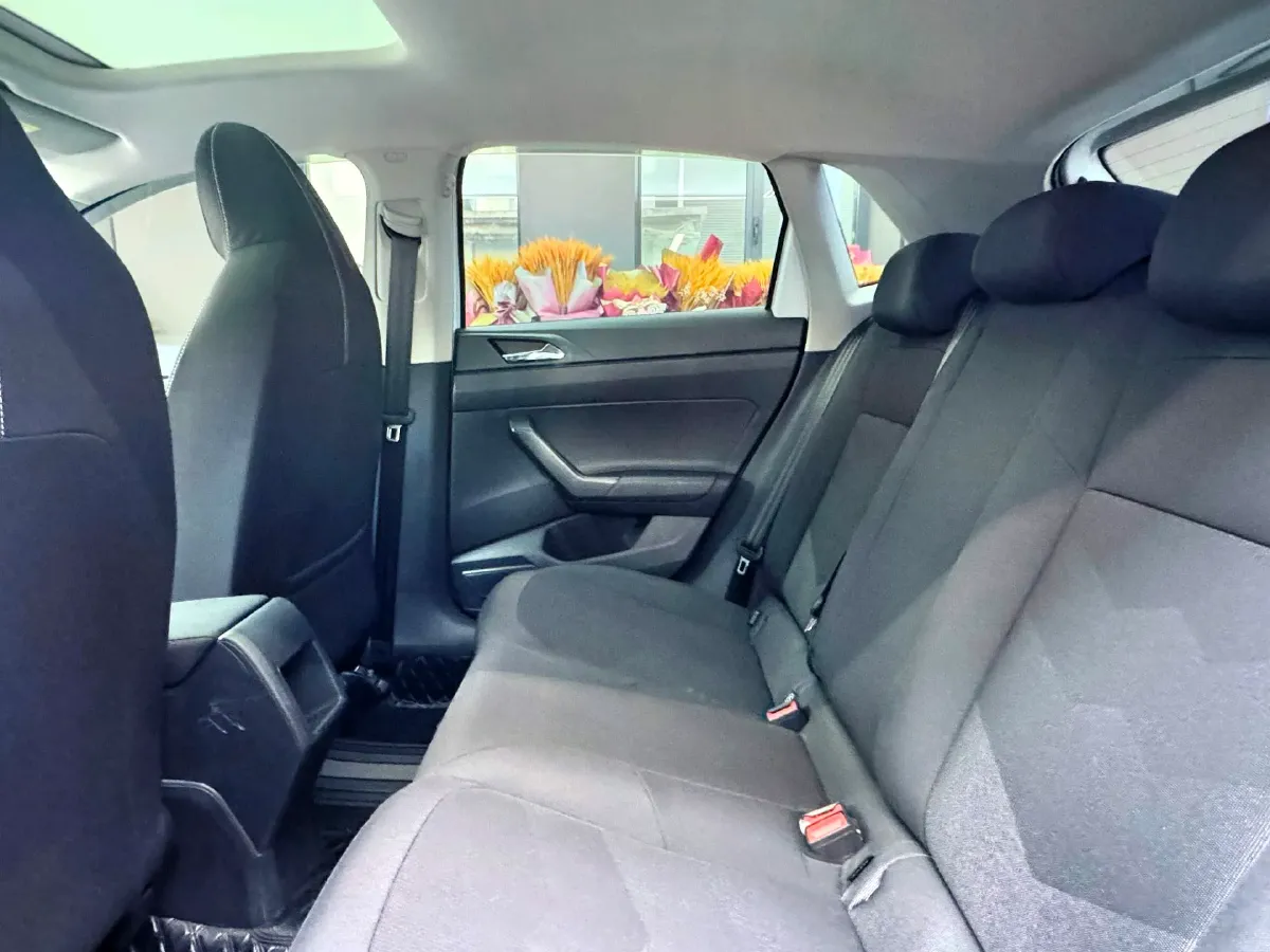 2023 ChangAn Lamore 1.5T 170HP L4 7DCT,autocango,china used car exporter,china ev exporter,chinese used car exporter,chinese used ev exporter