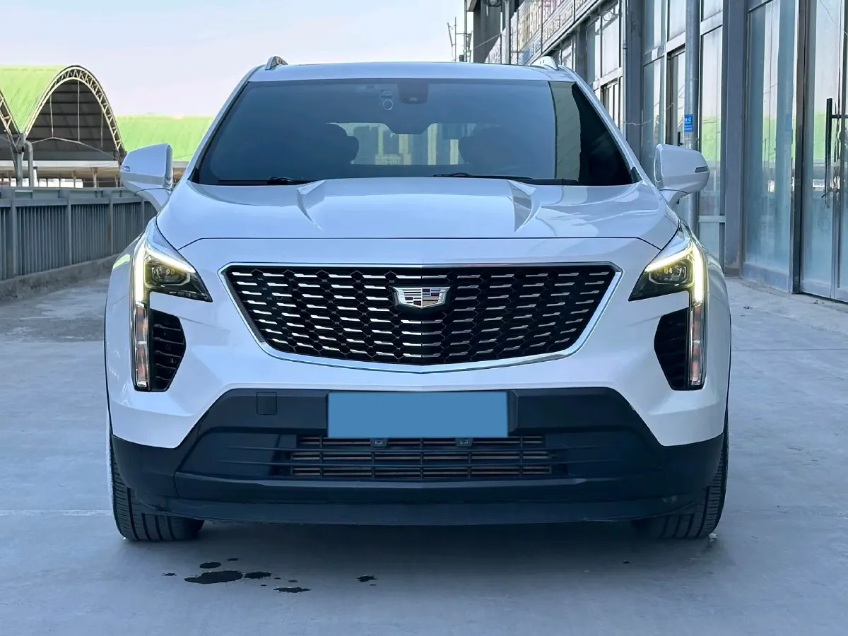 2021 Cadillac XT4 2.0T 237HP L4 9AT,autocango,china used car exporter,china ev exporter,chinese used car exporter,chinese used ev exporter