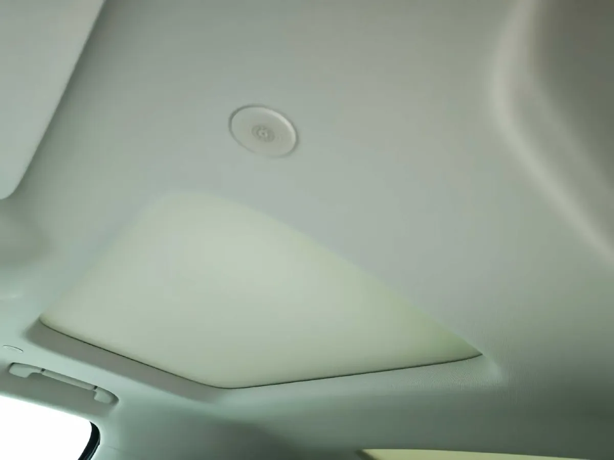 2022 HongQi HS7 3.0T 337HP V6 8AT,autocango,china used car exporter,china ev exporter,chinese used car exporter,chinese used ev exporter